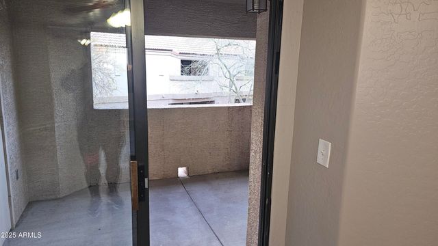 1287 N ALMA SCHOOL Road 262, Chandler, AZ 85224