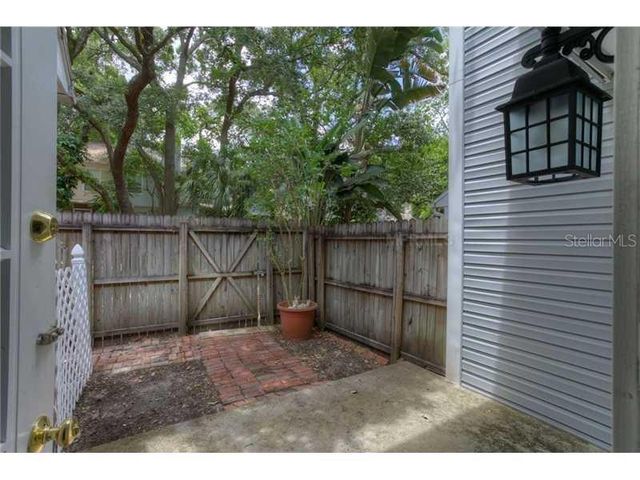 11344 STRATTON PARK DRIVE, Temple Terrace, FL 33617