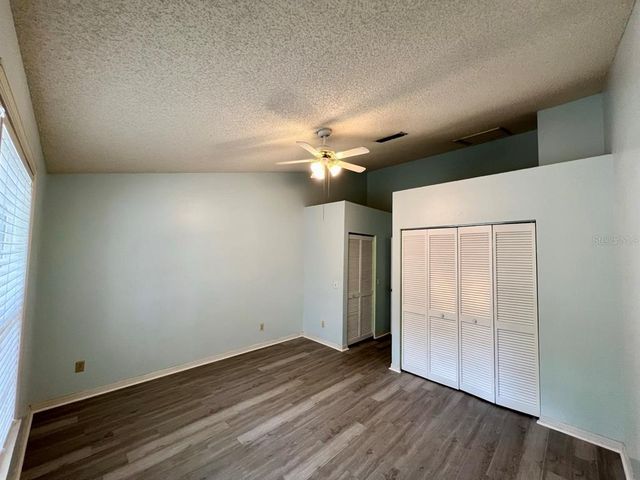 11344 STRATTON PARK DRIVE, Temple Terrace, FL 33617