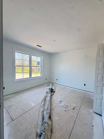 3158 E Old Ashland City Rd, Clarksville, TN 37043