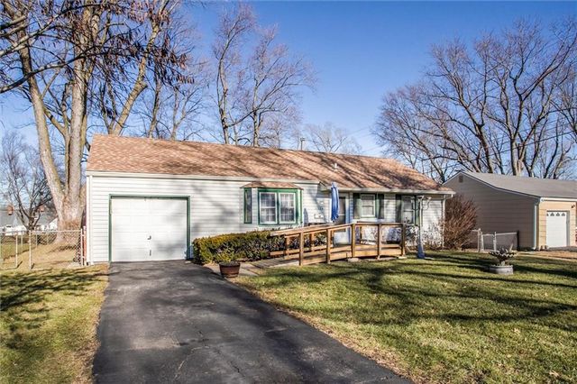 11224 W 66th Terrace, Shawnee, KS 66203