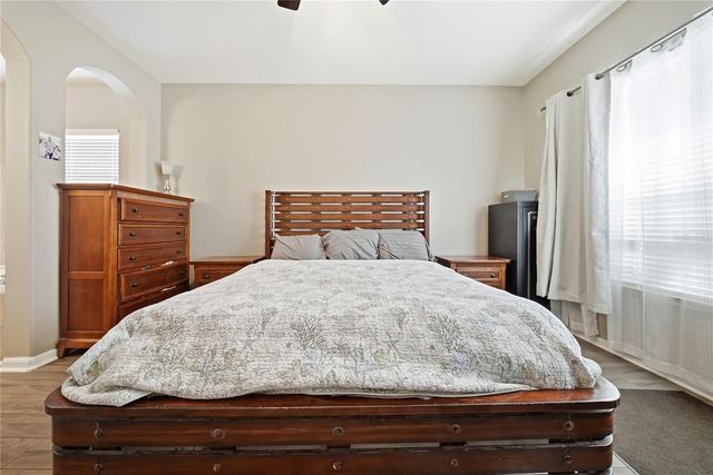 6831 GUILFORD BRIDGE DRIVE, Apollo Beach, FL 33572