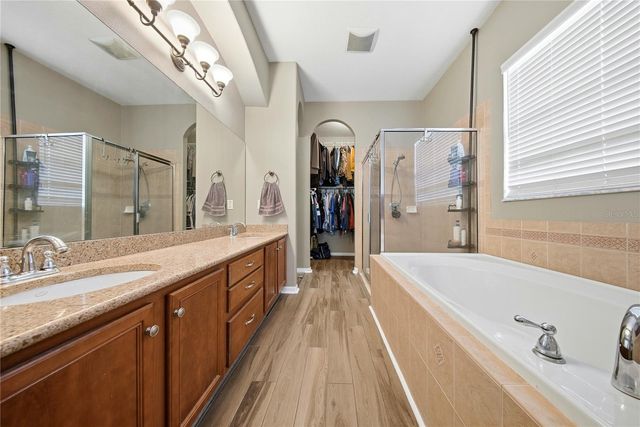 6831 GUILFORD BRIDGE DRIVE, Apollo Beach, FL 33572