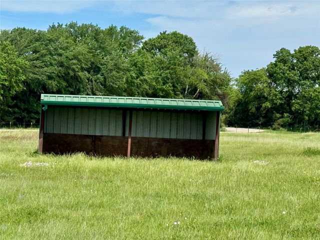 4292 County Road 3108, Campbell, TX 75422
