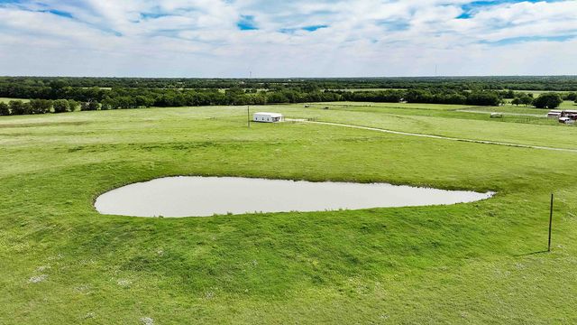 4292 County Road 3108, Campbell, TX 75422