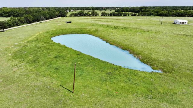 4292 County Road 3108, Campbell, TX 75422