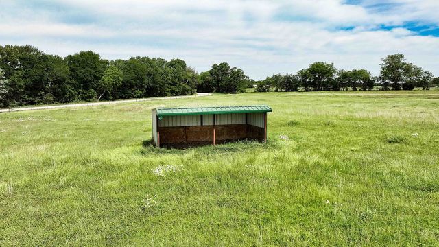 4292 County Road 3108, Campbell, TX 75422