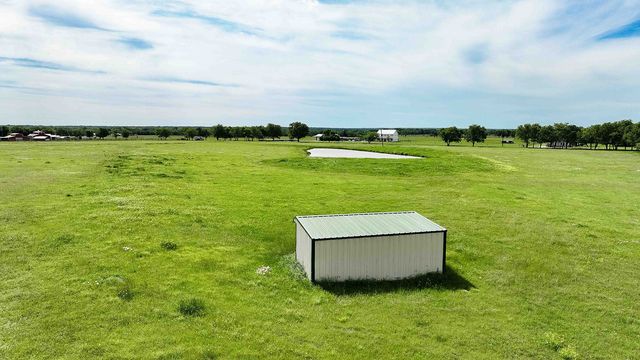 4292 County Road 3108, Campbell, TX 75422