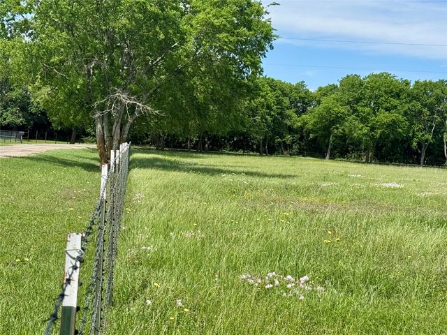 4292 County Road 3108, Campbell, TX 75422