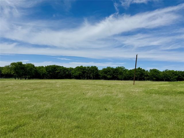 4292 County Road 3108, Campbell, TX 75422