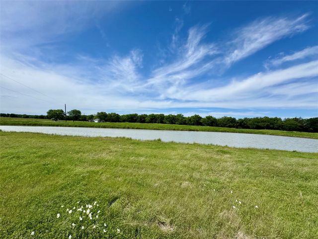 4292 County Road 3108, Campbell, TX 75422