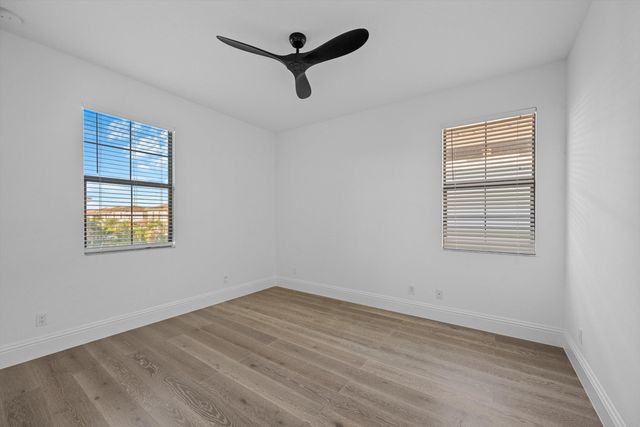 6020 Curie Place, Palm Beach Gardens, FL 33418