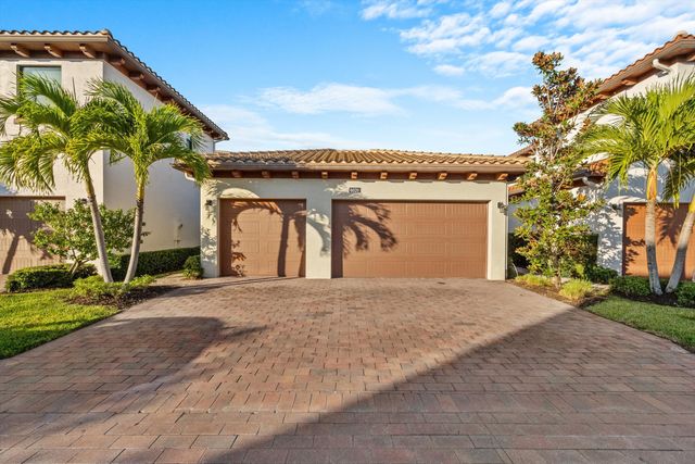 6020 Curie Place, Palm Beach Gardens, FL 33418