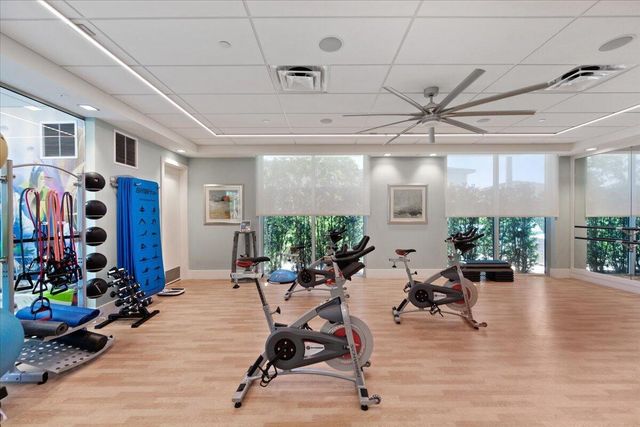 6020 Curie Place, Palm Beach Gardens, FL 33418