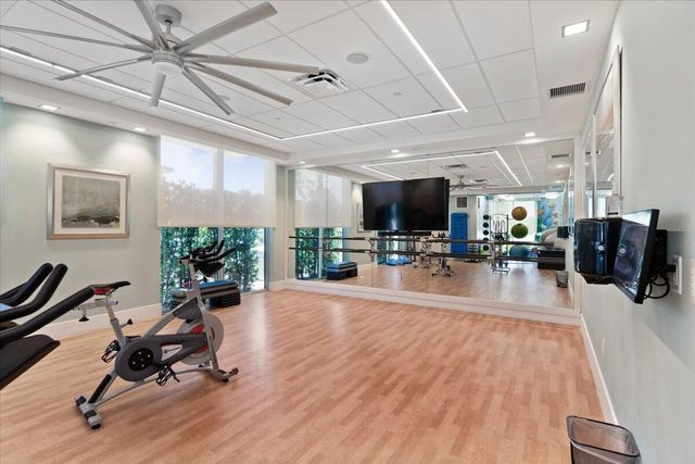 6020 Curie Place, Palm Beach Gardens, FL 33418