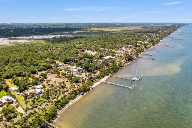 7405 S Indian River Drive, Fort Pierce, FL 34982