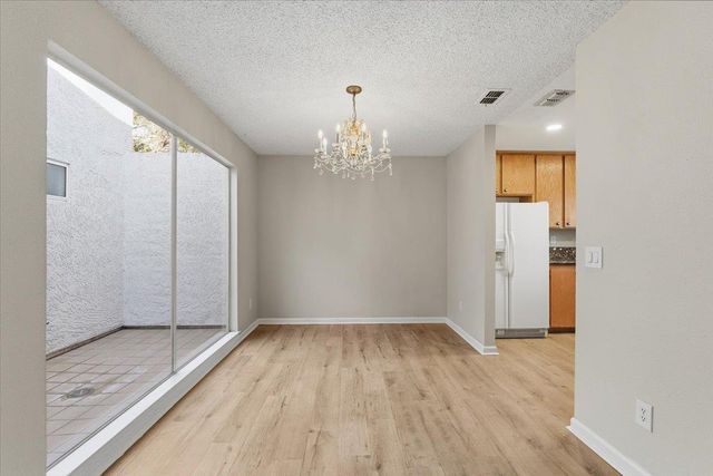 7419 Sunborough Ln, Sacramento, CA 95828