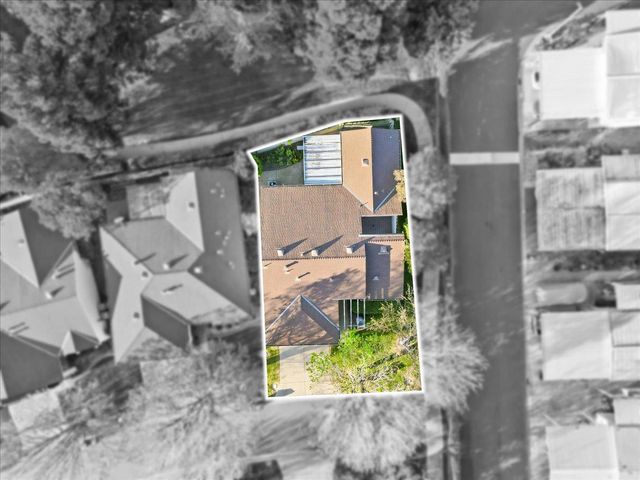 7419 Sunborough Ln, Sacramento, CA 95828