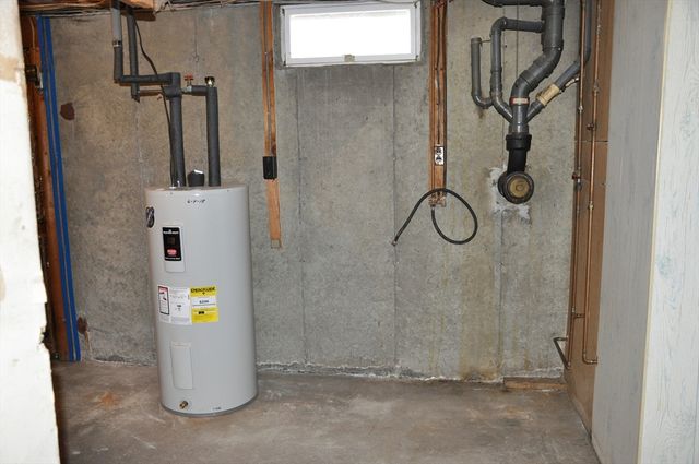 259 Wisdom Way, Greenfield, MA 01301