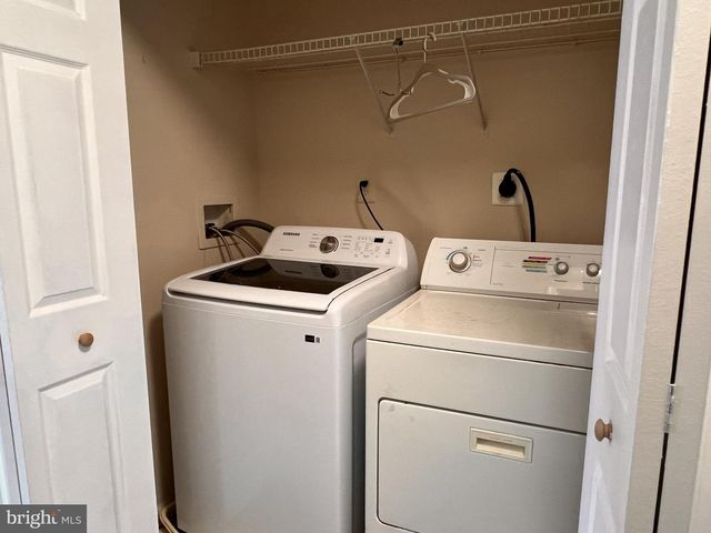 21540 HARVEST GREEN TER, Broadlands, VA 20148