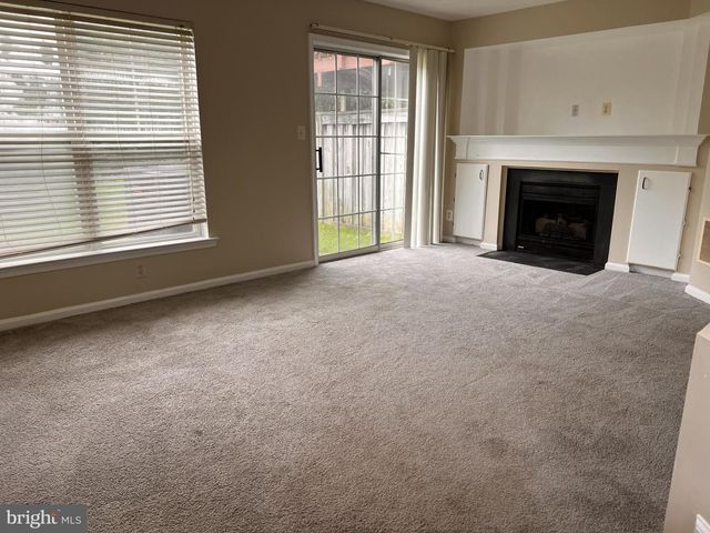 21540 HARVEST GREEN TER, Broadlands, VA 20148