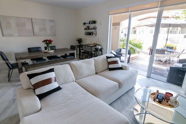 15282 SW 89th Ter 15282, Miami, FL 33196