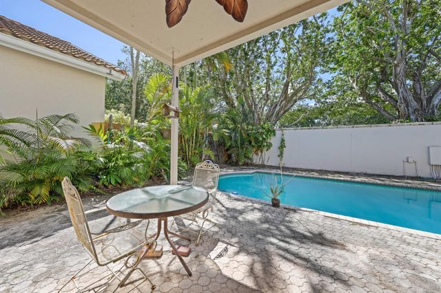 2502 NW 66th Drive, Boca Raton, FL 33496
