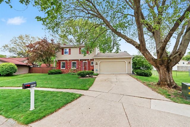 1723 Carlsbrook Lane, Portage, MI 49024