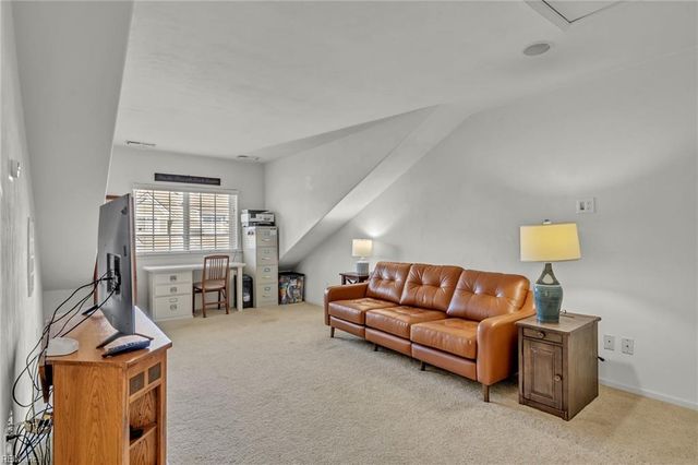 3007 Bay Shore LN, Suffolk, VA 23435