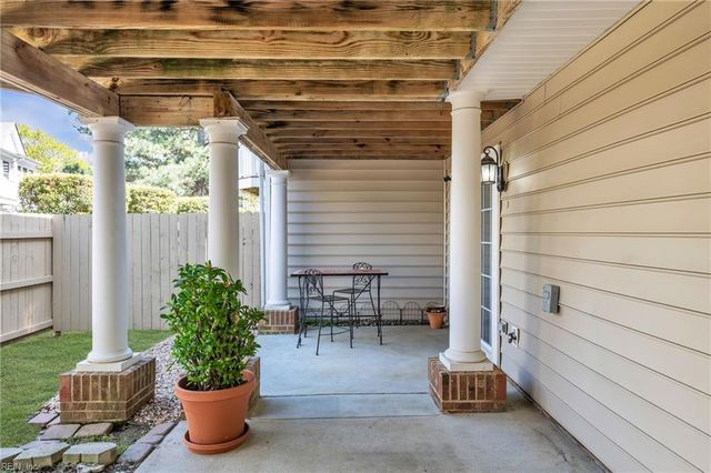 3007 Bay Shore LN, Suffolk, VA 23435