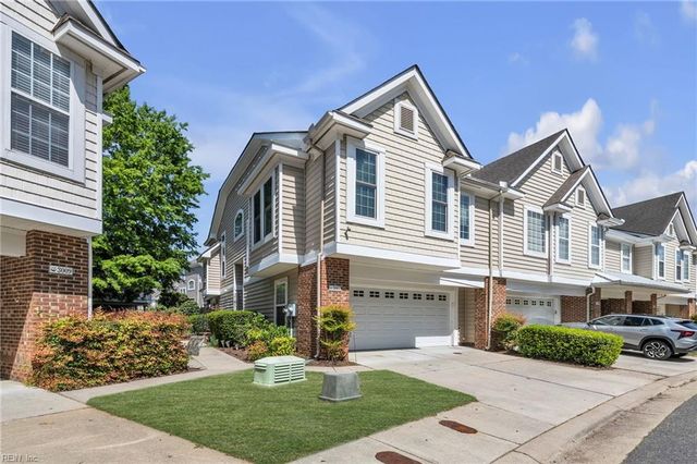 3007 Bay Shore LN, Suffolk, VA 23435