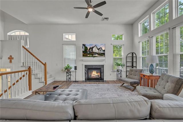 3007 Bay Shore LN, Suffolk, VA 23435