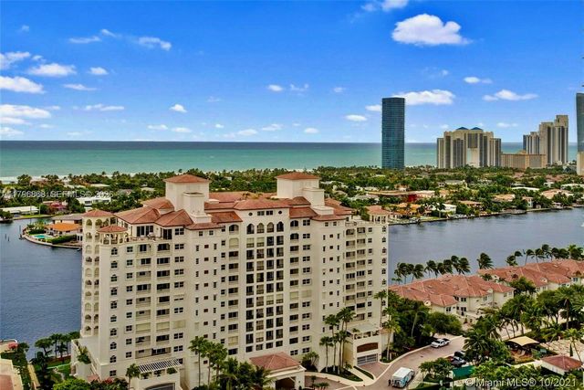 20165 NE 39 Place 403, Aventura, FL 33180