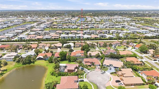 9612 N Carousel Cir N, Boca Raton, FL 33434