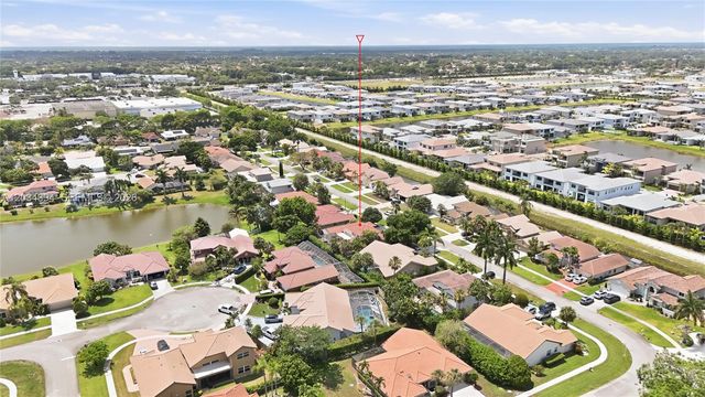 9612 N Carousel Cir N, Boca Raton, FL 33434