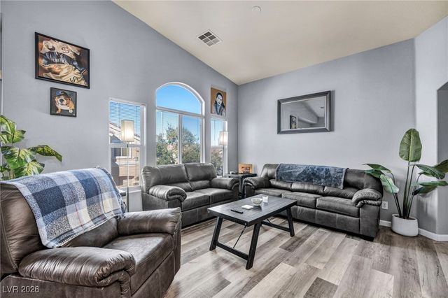 1090 Sheer Paradise Lane 101, Henderson, NV 89002