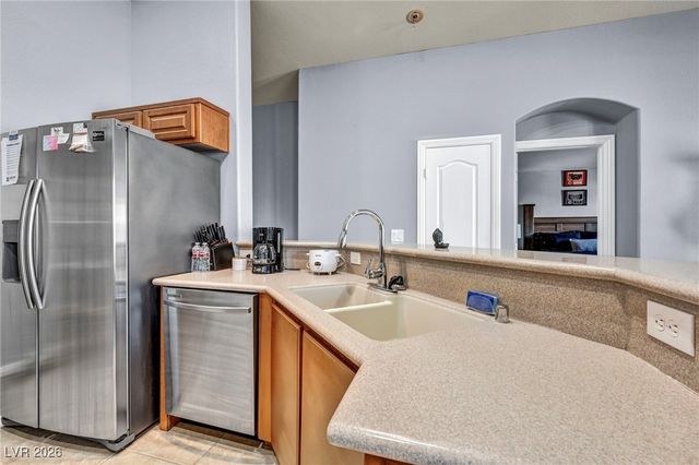 1090 Sheer Paradise Lane 101, Henderson, NV 89002