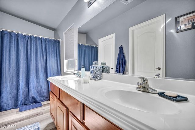 1090 Sheer Paradise Lane 101, Henderson, NV 89002