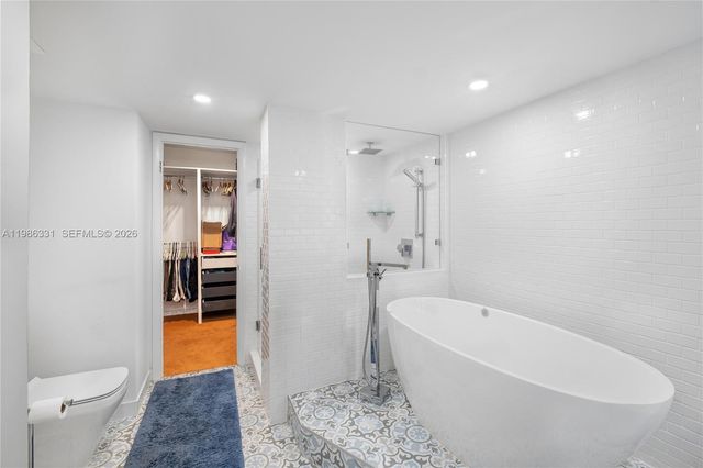 4000 Towerside Ter 1102, Miami, FL 33138