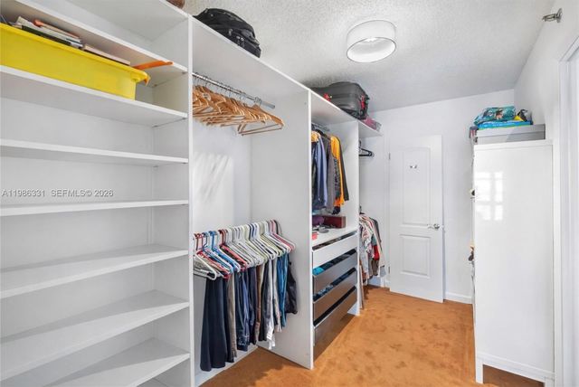 4000 Towerside Ter 1102, Miami, FL 33138