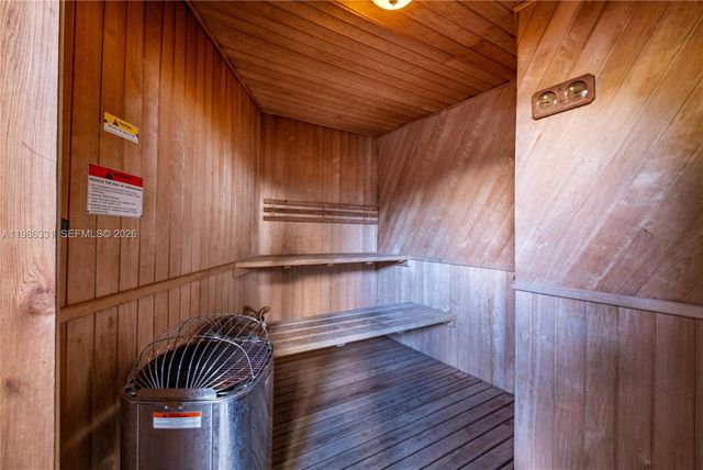 4000 Towerside Ter 1102, Miami, FL 33138