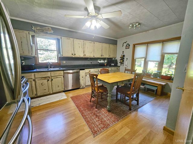 212 Wilson Avenue, Kingsford, MI 49802