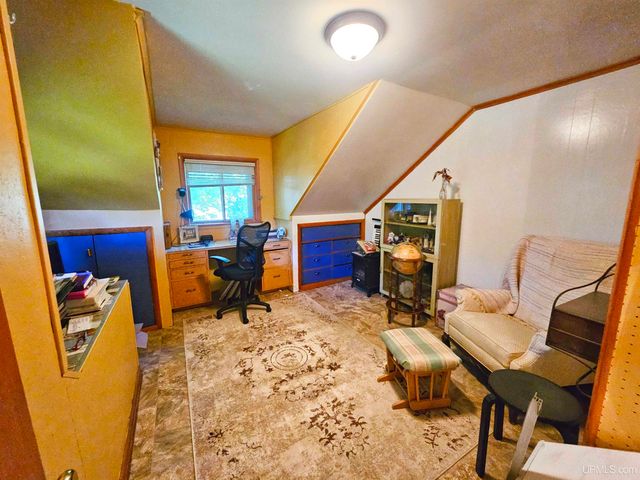 212 Wilson Avenue, Kingsford, MI 49802