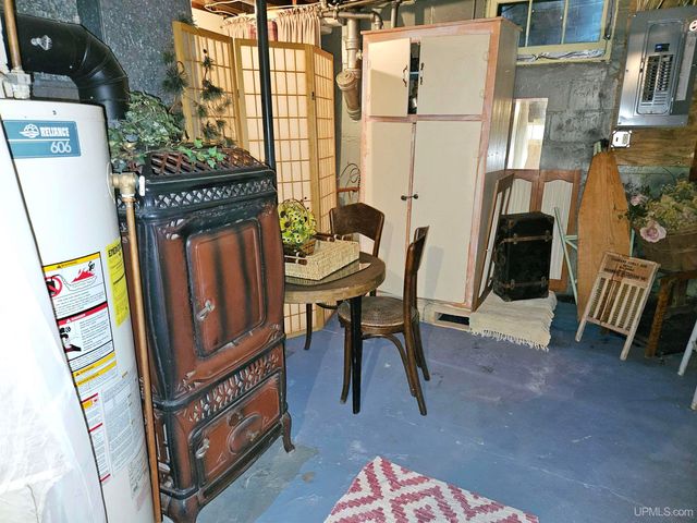 212 Wilson Avenue, Kingsford, MI 49802