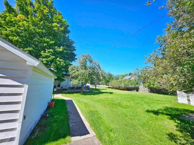 212 Wilson Avenue, Kingsford, MI 49802