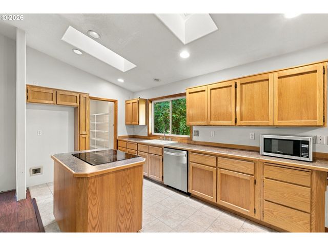 25717 Ne DEER RIDGE Rd, Yacolt, WA 98675