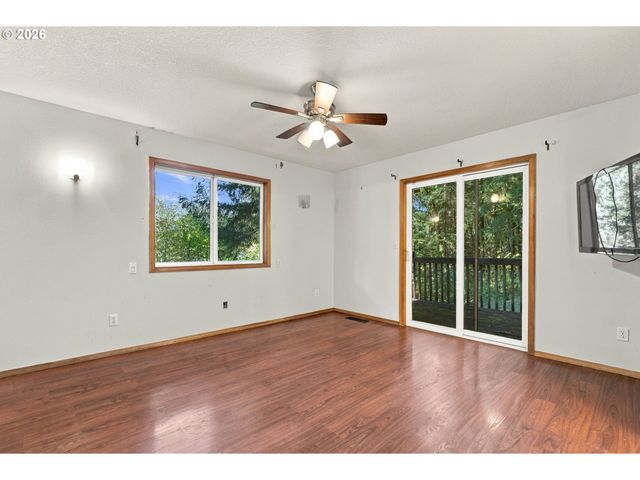 25717 Ne DEER RIDGE Rd, Yacolt, WA 98675