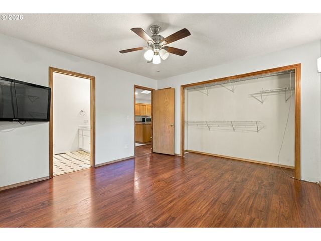 25717 Ne DEER RIDGE Rd, Yacolt, WA 98675