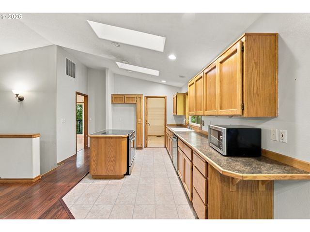 25717 Ne DEER RIDGE Rd, Yacolt, WA 98675