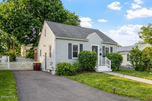 51 Milo Street, Hudson, NY 12534